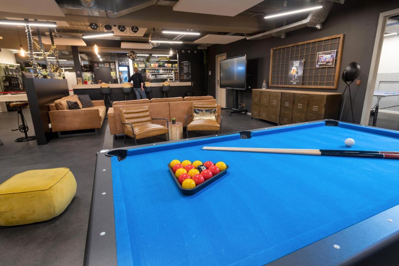 Auberge Jeunesse Charleroi Youth Hostel ภายนอก รูปภาพ