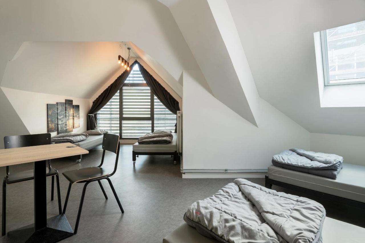 Auberge Jeunesse Charleroi Youth Hostel ห้อง รูปภาพ